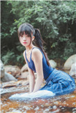恩爱两不疑